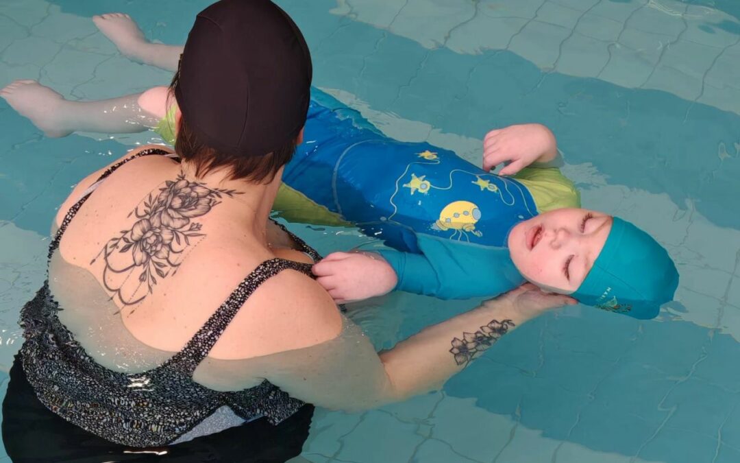 Piscine de Barlin privatisée à destination des personnes polyhandicapées et de leurs parents